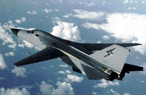 碳纖維轟炸機 碳纖維轟炸機